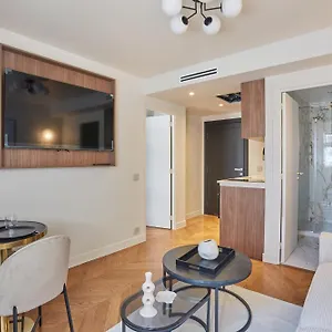 Centre De By Prestige Apartamento